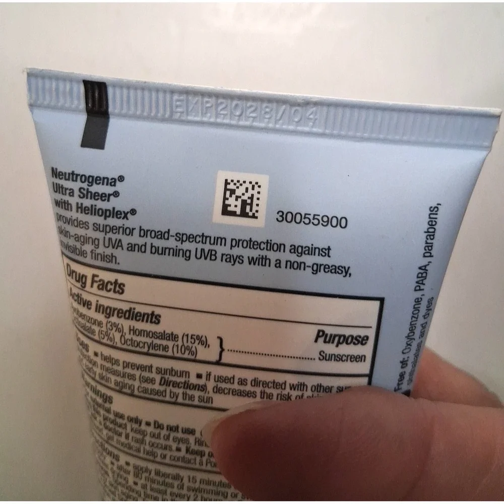 Neutrogena Ultra Sheer Dry-Touch Water Resistant SPF 70 Sunscreen Lotion 3fl oz